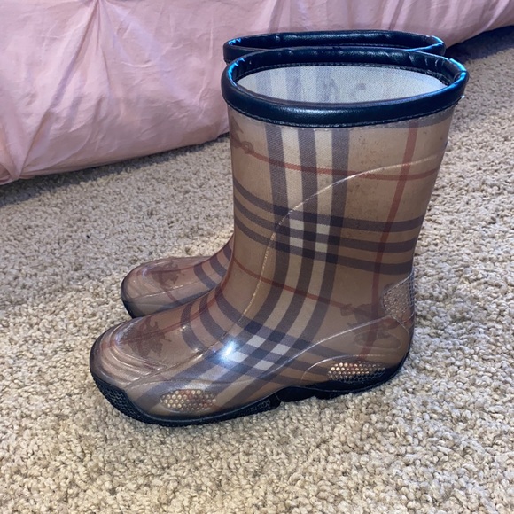 Burberry Girl’s Rainboots - Picture 1 of 10